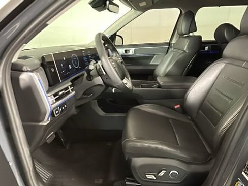 Used 2024 Hyundai Santa Fe Limited FWD image 11