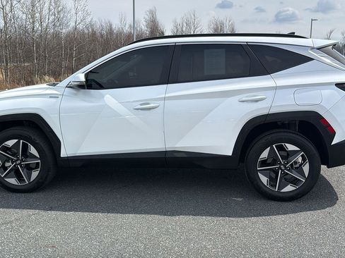 Used 2025 Hyundai Tucson SEL image 12