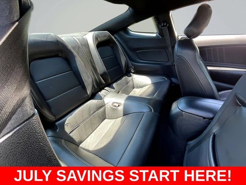 Used 2022 Ford Mustang Premium RWD image 30