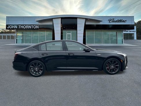 New 2026 Cadillac CT5 V image 4