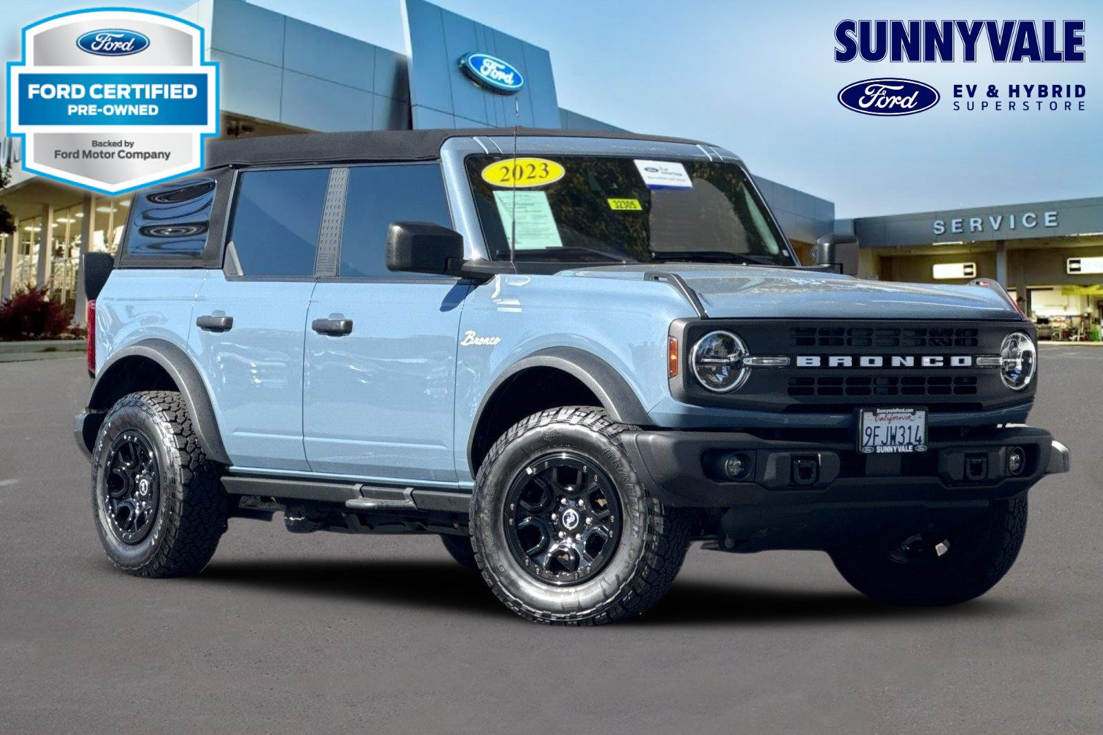 Certified 2023 Ford Bronco Black Diamond AWD/4WD image 1