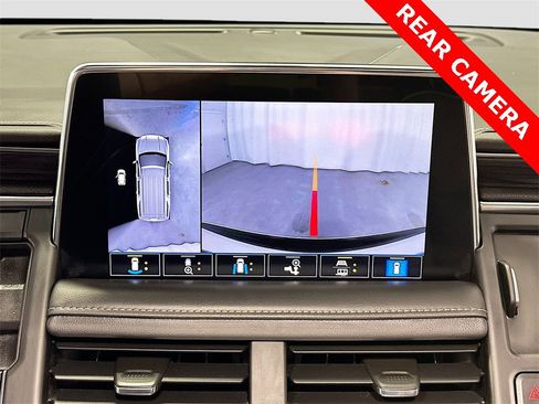 Used 2021 GMC Yukon SLT w/ SLT Luxury Plus Package image 14