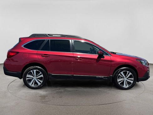 Used 2019 Subaru Outback 3.6R Limited w/ Popular Package #2 AWD/4WD image 6