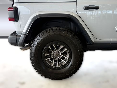 Used 2024 Jeep Wrangler Unlimited Rubicon 392 AWD/4WD image 12