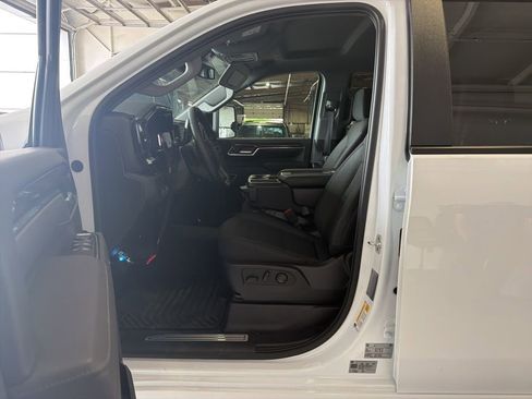 Used 2026 Chevrolet Silverado 2500 LT w/ Trail Boss Package image 6