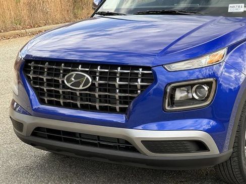 New 2026 Hyundai Venue SEL image 10