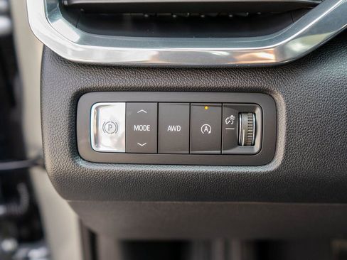 Used 2026 GMC Acadia Elevation w/ Elevation Premium Package image 21