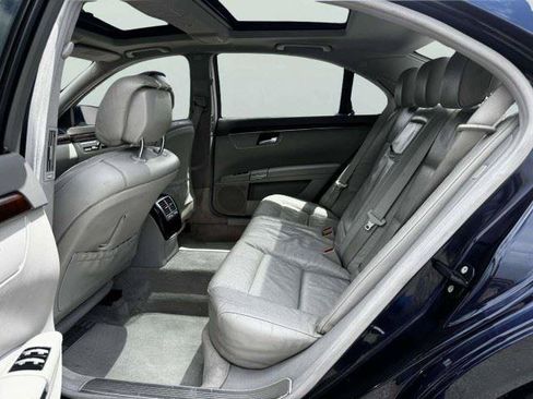 Used 2012 Mercedes-Benz S 550 4MATIC image 36