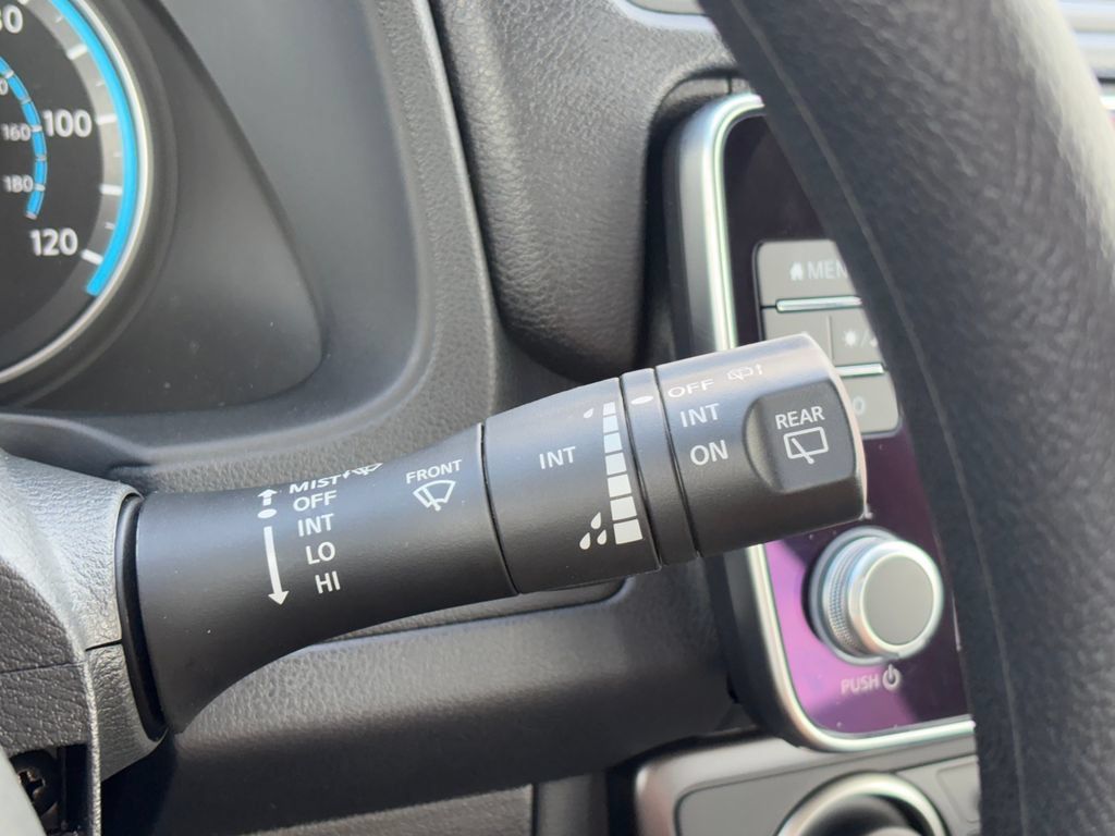 Used 2025 Nissan Leaf S w/ Protection Package FWD image 16