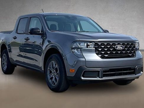 New 2026 Ford Maverick XLT w/ Equipment Group 301A AWD/4WD image 2