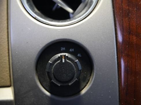 Used 2010 Ford F150 Lariat AWD/4WD image 22
