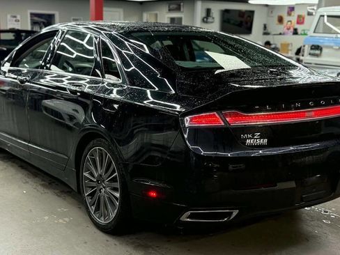 Used 2014 Lincoln MKZ Hybrid image 6