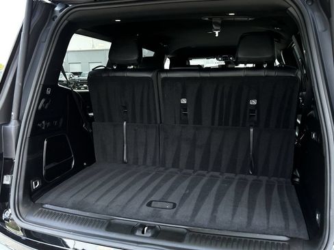 Used 2025 Jeep Wagoneer Series II AWD/4WD image 35