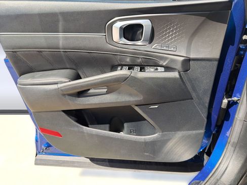 Used 2023 Kia Sorento SX image 22