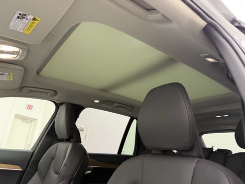 Certified 2024 Volvo XC90 T8 Plus AWD/4WD image 13