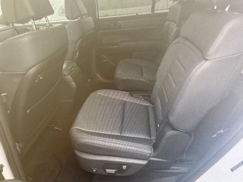 Used 2026 Hyundai Santa Fe Calligraphy AWD/4WD image 12