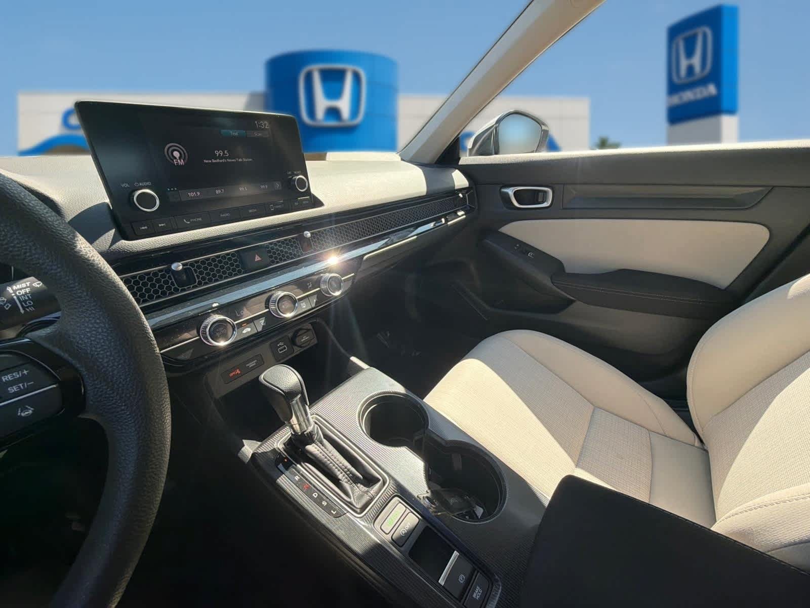 Used 2023 Honda Civic LX image 21