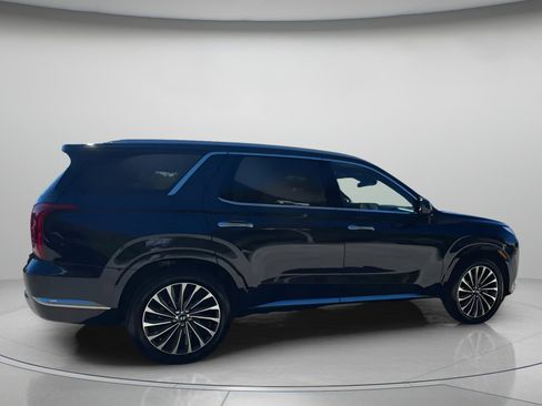 Used 2024 Hyundai Palisade Calligraphy image 30