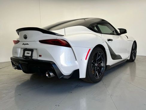 Used 2024 Toyota Supra Premium image 3