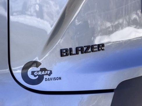 Certified 2024 Chevrolet Blazer LT w/ Convenience Package image 28