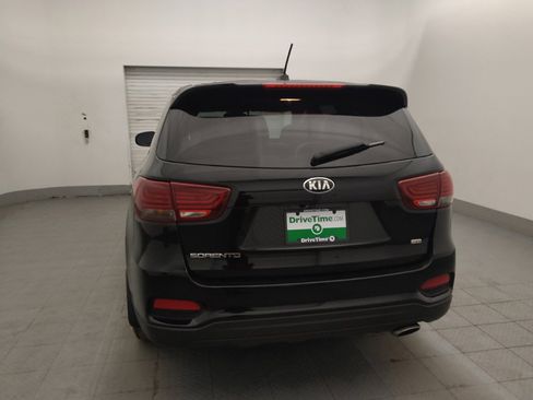 Used 2019 Kia Sorento L FWD image 6