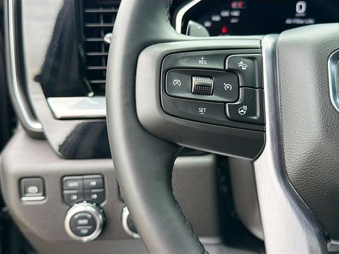 Used 2025 GMC Sierra 1500 Elevation w/ Elevation Premium Package image 35