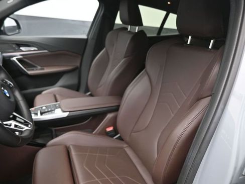 Used 2025 BMW X2 xDrive28i image 33