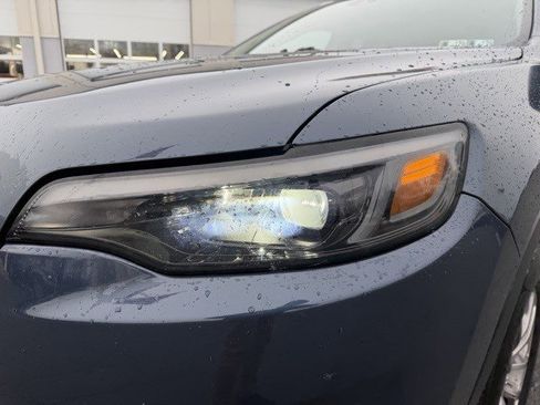 Certified 2021 Jeep Cherokee Latitude Lux w/ Comfort/Convenience Group image 12