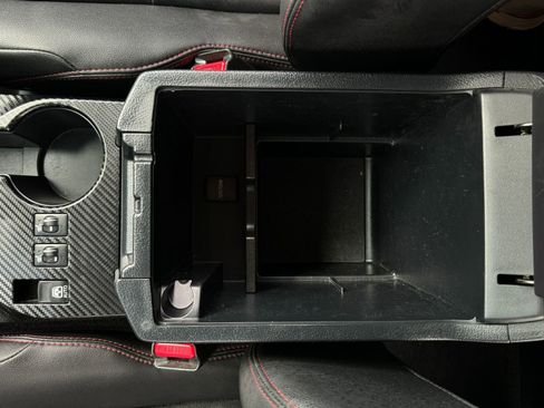 Used 2024 Toyota 4Runner TRD Off-Road Premium image 32