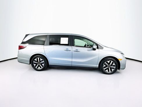 Used 2025 Honda Odyssey EX-L image 11