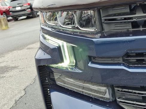 Certified 2021 Chevrolet Silverado 1500 RST w/ Convenience Package II image 9