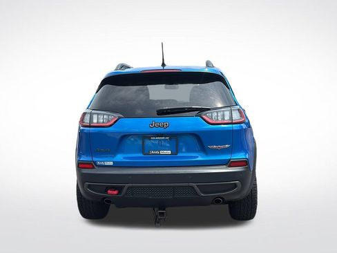 Used 2019 Jeep Cherokee Trailhawk w/ Cold Weather Group AWD/4WD image 6
