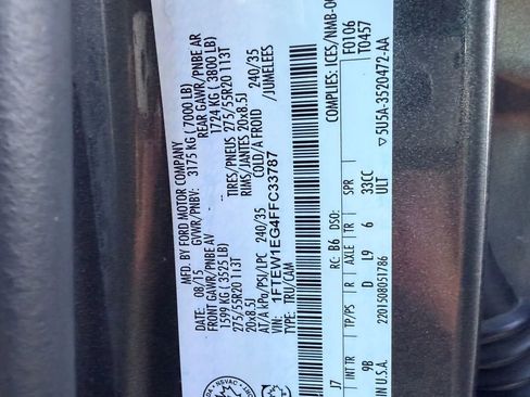 Used 2015 Ford F150 Platinum image 40