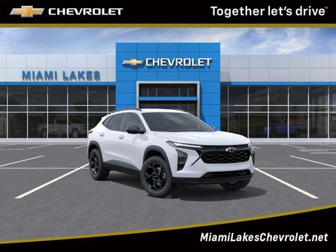 New 2026 Chevrolet Trax LT w/ Driver Confidence Package FWD image 1