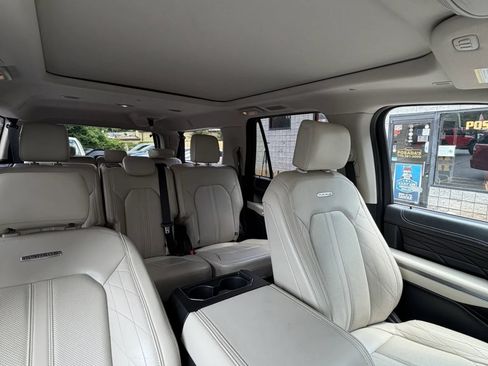 Used 2020 Ford Expedition Max Platinum AWD/4WD image 25