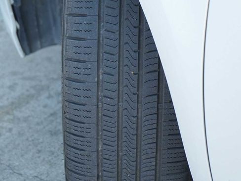 Used 2020 Toyota Camry XSE image 29