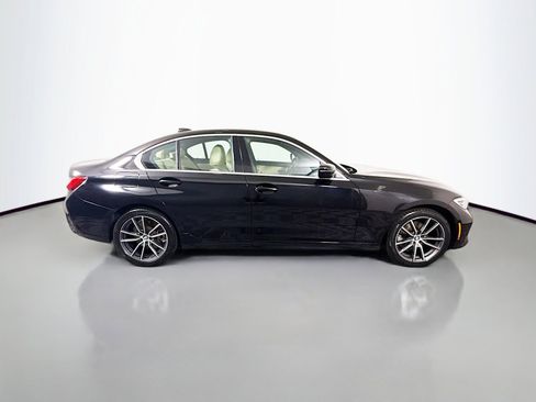 Used 2020 BMW 330i Sedan w/ Convenience Package RWD image 8