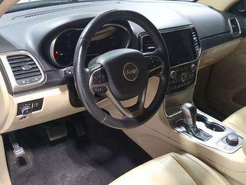 Used 2020 Jeep Grand Cherokee Limited image 12