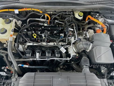 Used 2021 Ford Escape SEL image 32