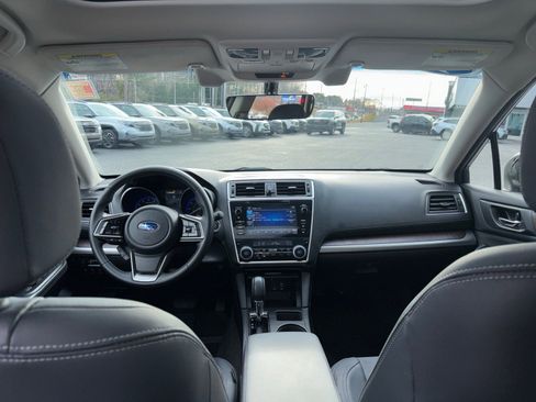 Used 2018 Subaru Outback 2.5i Limited image 37
