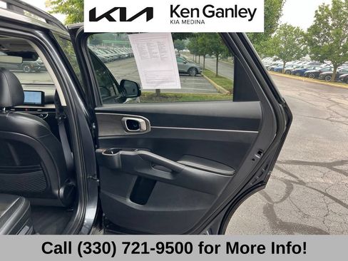 Certified 2024 Kia Sorento X-Line EX AWD/4WD image 56
