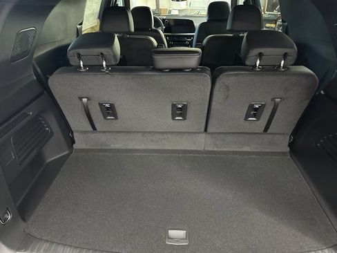 New 2026 Chevrolet Traverse LT image 19