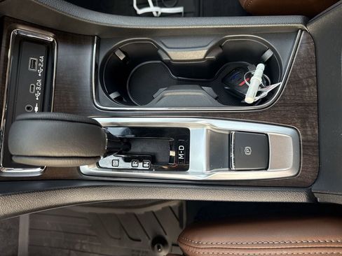 New 2026 Subaru Ascent Touring image 40