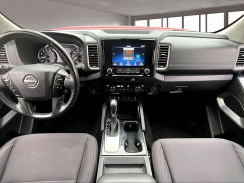 Used 2023 Nissan Frontier SV w/ SV Convenience Package image 8