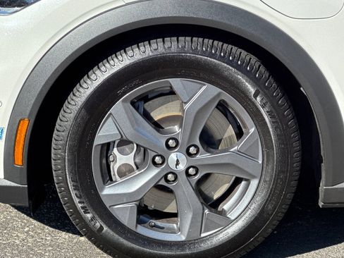 Certified 2021 Ford Mustang Mach-E Select w/ Comfort/Technology Package image 28