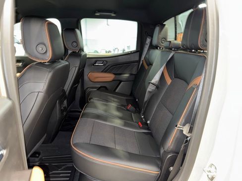 New 2026 GMC Canyon AT4 image 18