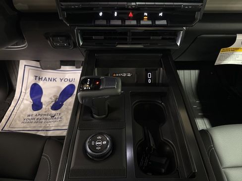 New 2026 GMC Hummer EV 4x4 Crew Cab image 29