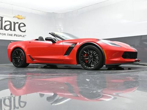 Used 2017 Chevrolet Corvette Z06 RWD image 2