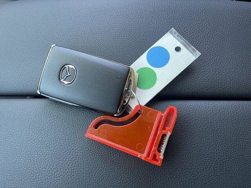 New 2025 MAZDA CX-70 Plug-In Hybrid w/ Premium Plus image 37