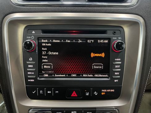 Used 2016 GMC Acadia Denali image 24